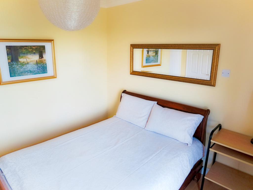 Angel View Bed & Breakfast กิลด์ฟอร์ด ห้อง รูปภาพ