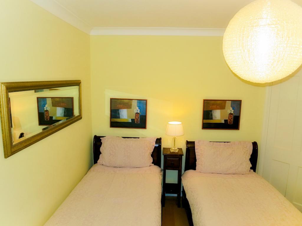 Angel View Bed & Breakfast กิลด์ฟอร์ด ห้อง รูปภาพ