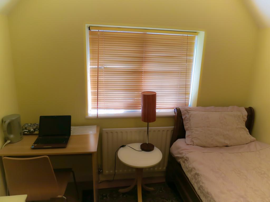 Angel View Bed & Breakfast กิลด์ฟอร์ด ห้อง รูปภาพ