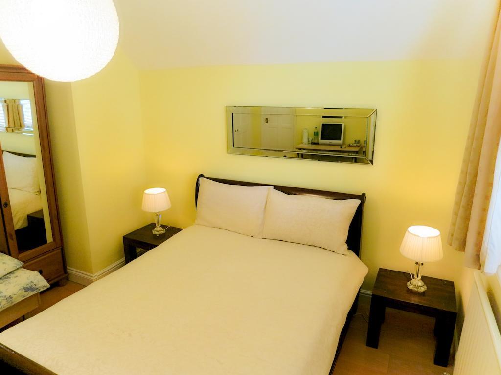 Angel View Bed & Breakfast กิลด์ฟอร์ด ห้อง รูปภาพ